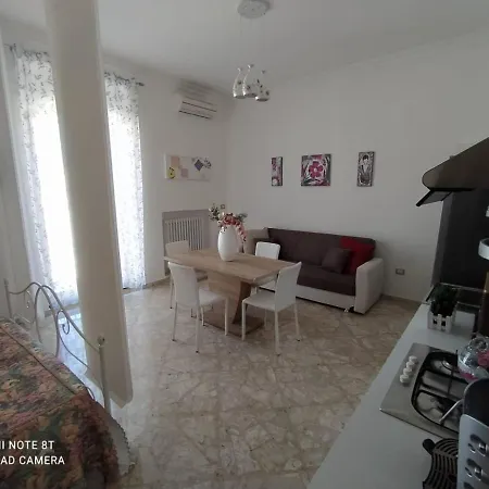 Via Marzano 67 Guest house Porto Cesareo